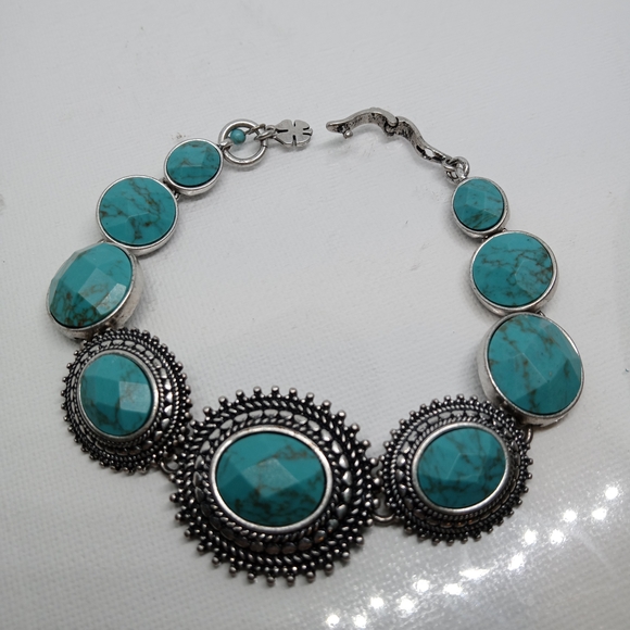 Lucky Brand Jewelry - Lucky Brand Gem Bazaar Turquoise Stone Rounds Silver Tone Link Bracelet 7.5"